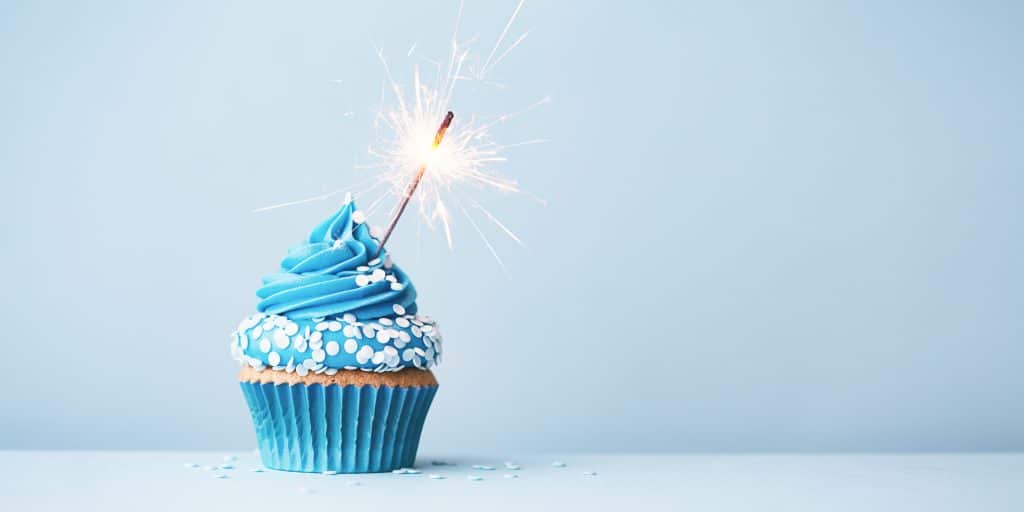Birthday,Cupcake,With,Celebration,Sparkler,And,Sprinkles,For,A,Birthday